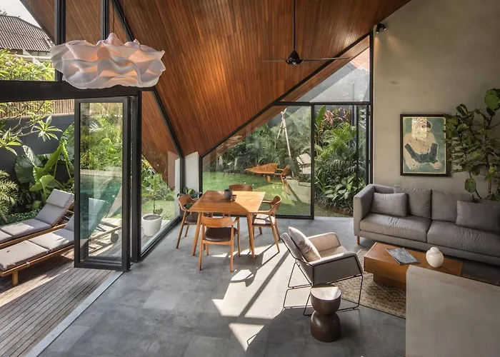 The River House Group Villa *