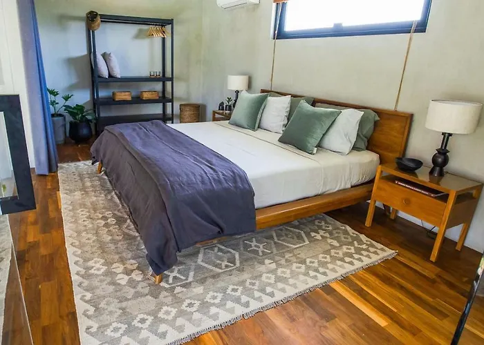 Villa The River House Group
